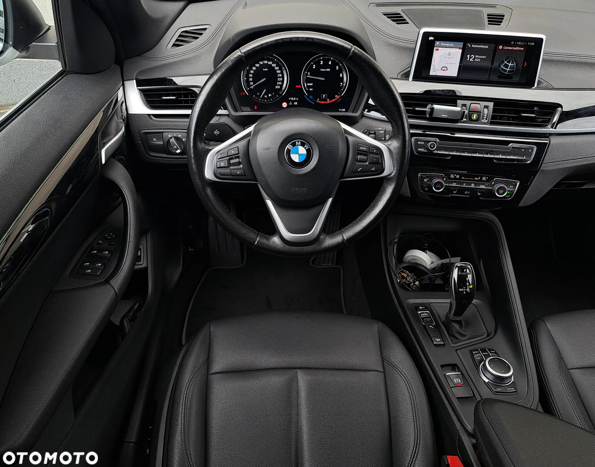 BMW X1 xDrive25i Sport Line sport - 12
