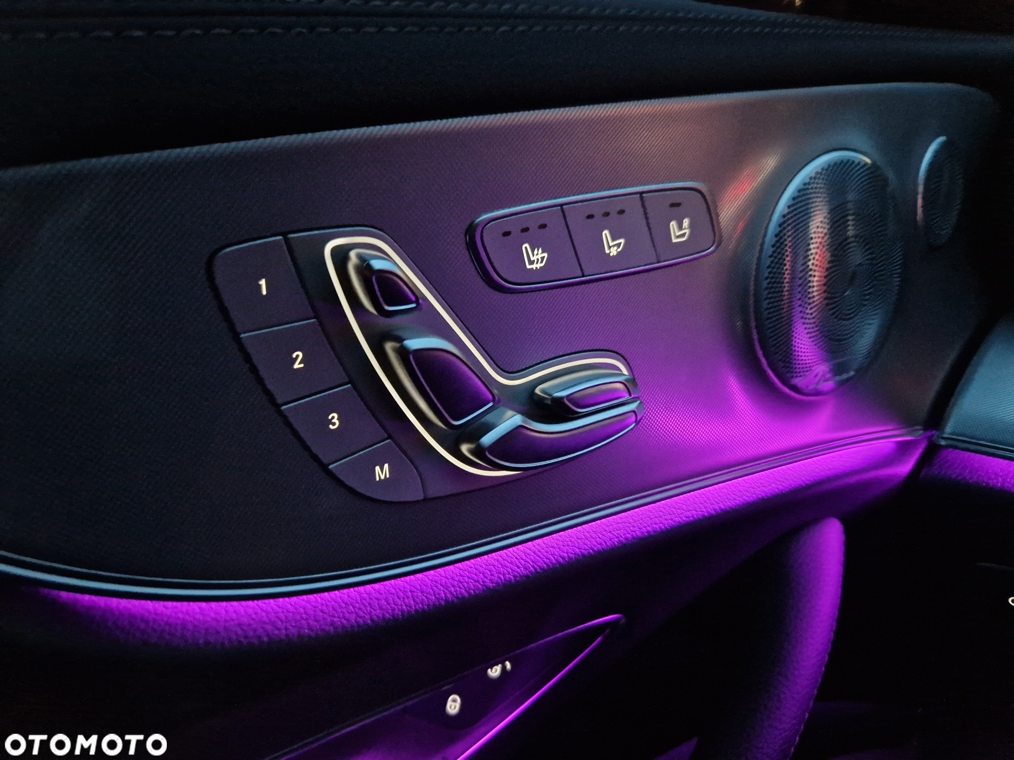 Mercedes-Benz Klasa E 400 Coupe 4-Matic 9G-TRONIC - 10