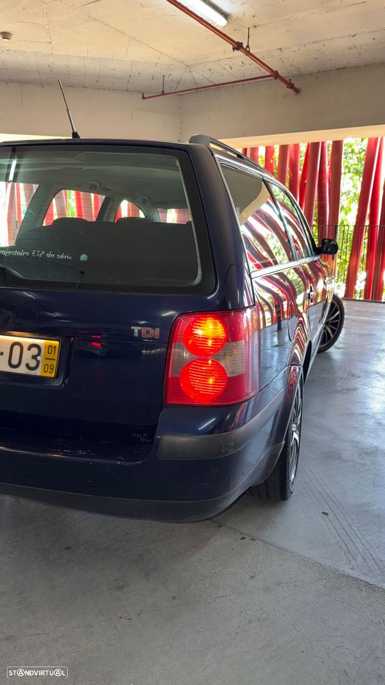 VW Passat 1.9 TDi Comfortline - 4