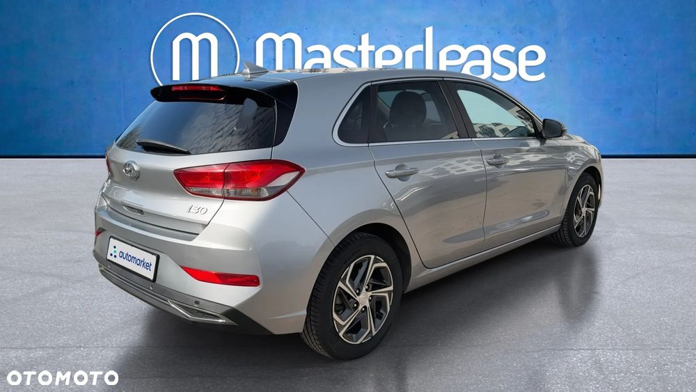 Hyundai i30 1.5 DPI Smart - 8
