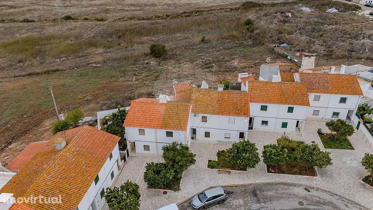 Moradia T2 para venda - Grande imagem: 3/21