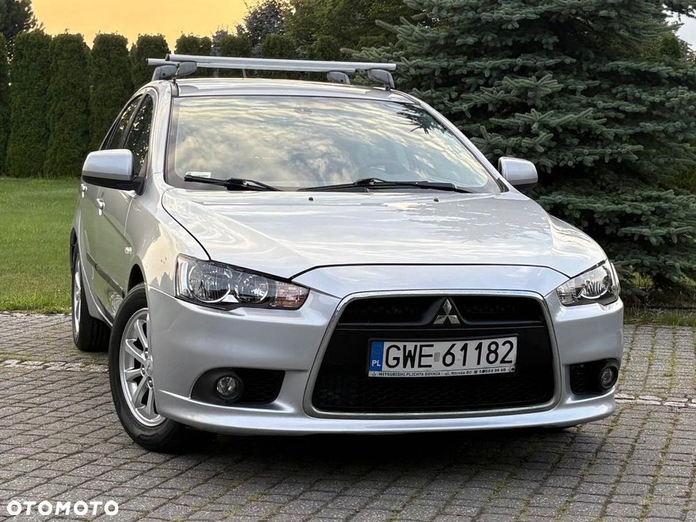 Mitsubishi Lancer 1.6 Invite - 4