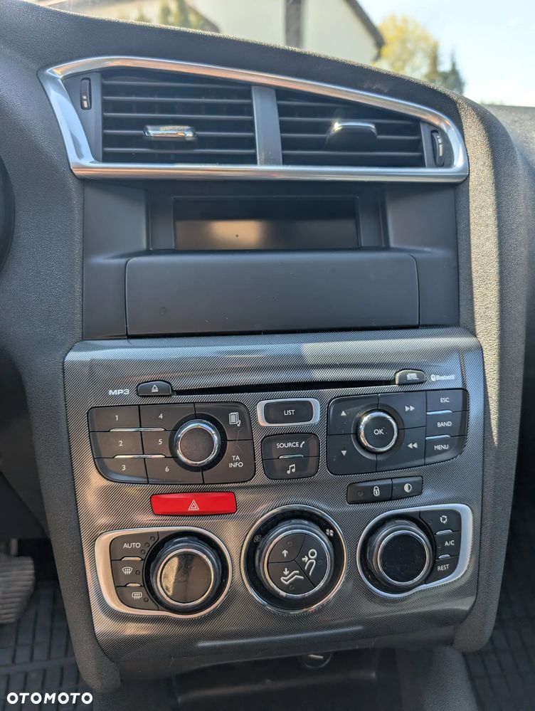 Citroën C4 1.6 VTi My Way - 12