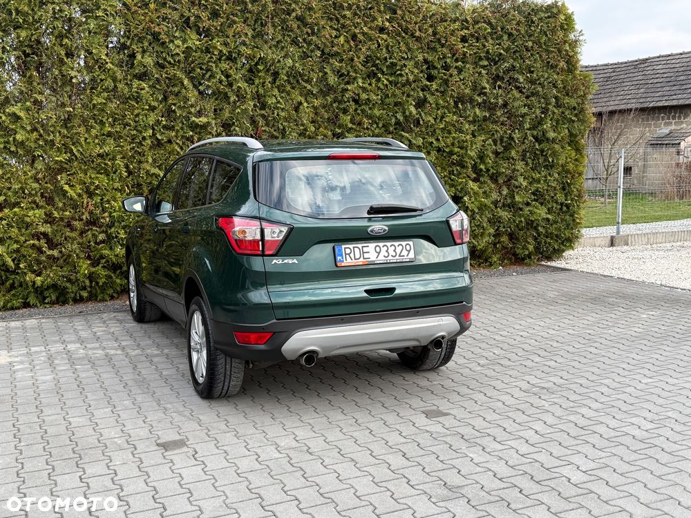 Ford Kuga - 4