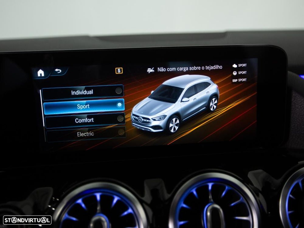 Mercedes-Benz GLA 250 e Progressive - 32
