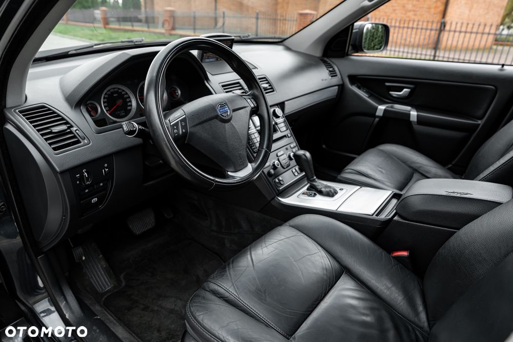 Volvo XC 90 D5 AWD Geartonic Summum - 16