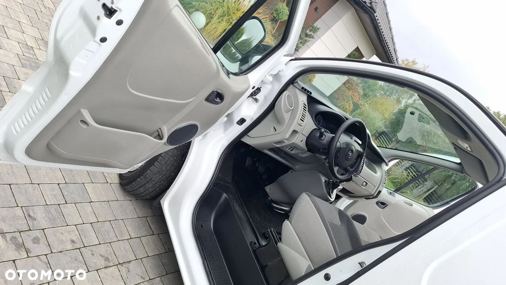 Opel VIVARO - 15