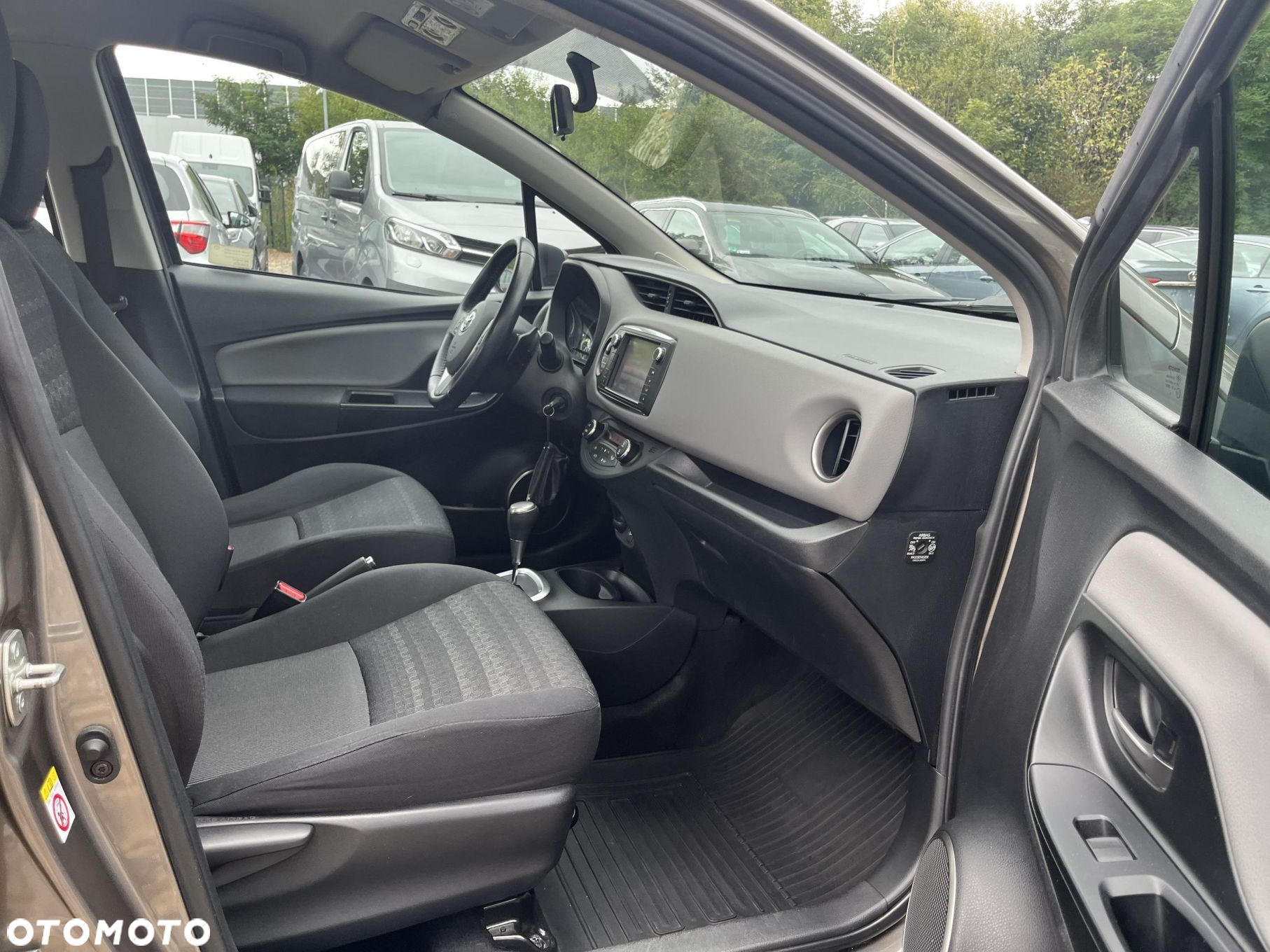 Toyota Yaris 1.33 Premium MS EU6 - 13