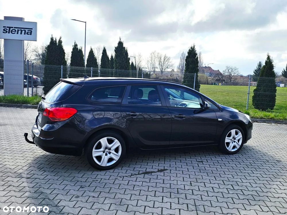 Opel Astra 1.4 T Sport - 8