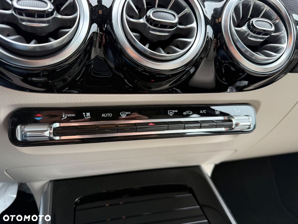 Mercedes-Benz EQA 250+ 70.5kWh Progressive - 21