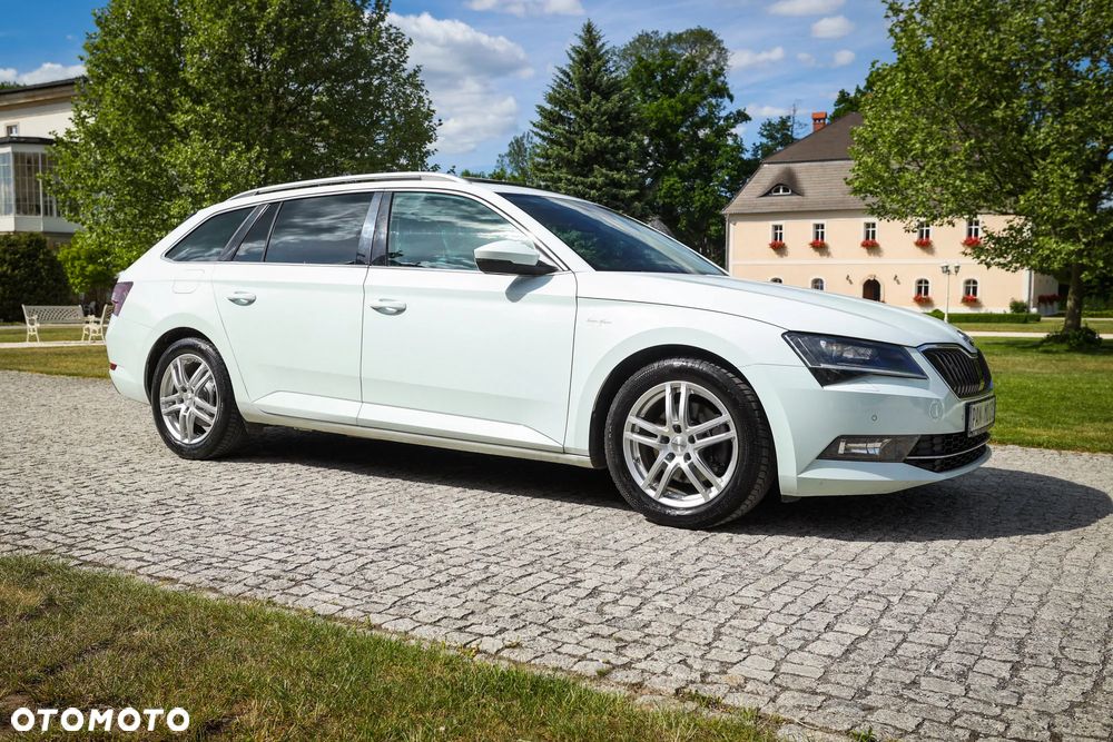 Skoda Superb 2.0 TDI 4x4 DSG L&K - 15