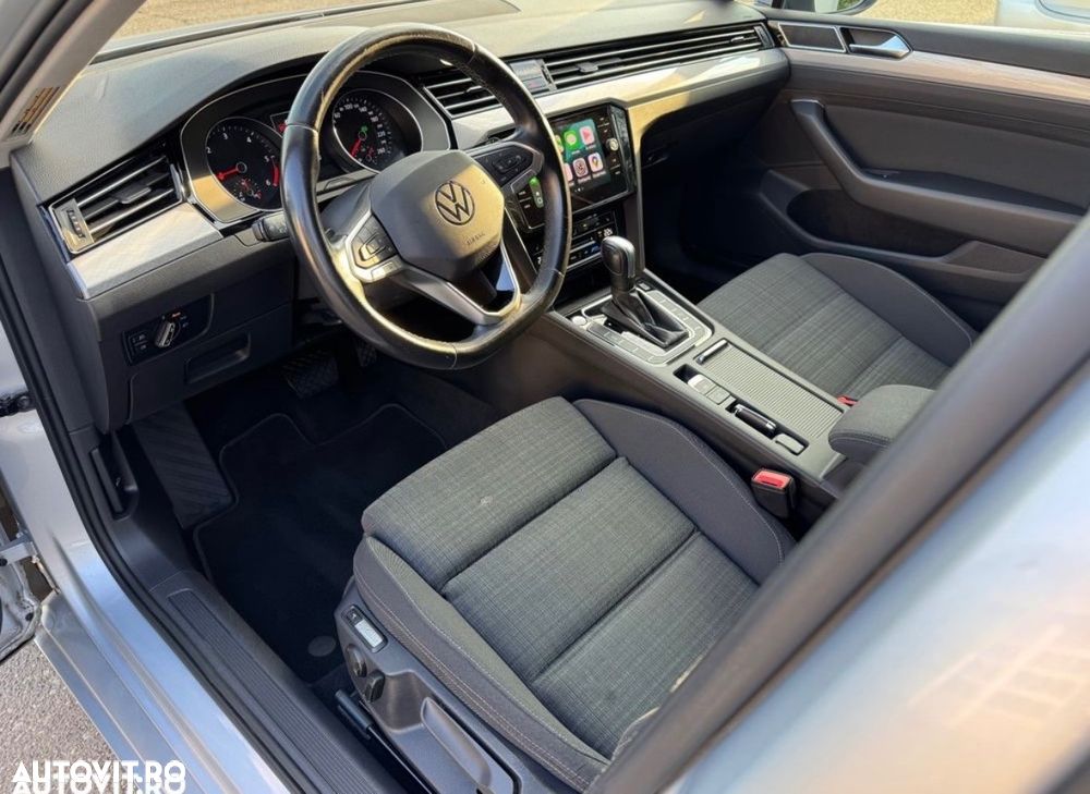 Volkswagen Passat Variant 2.0 TDI SCR DSG Business - 34
