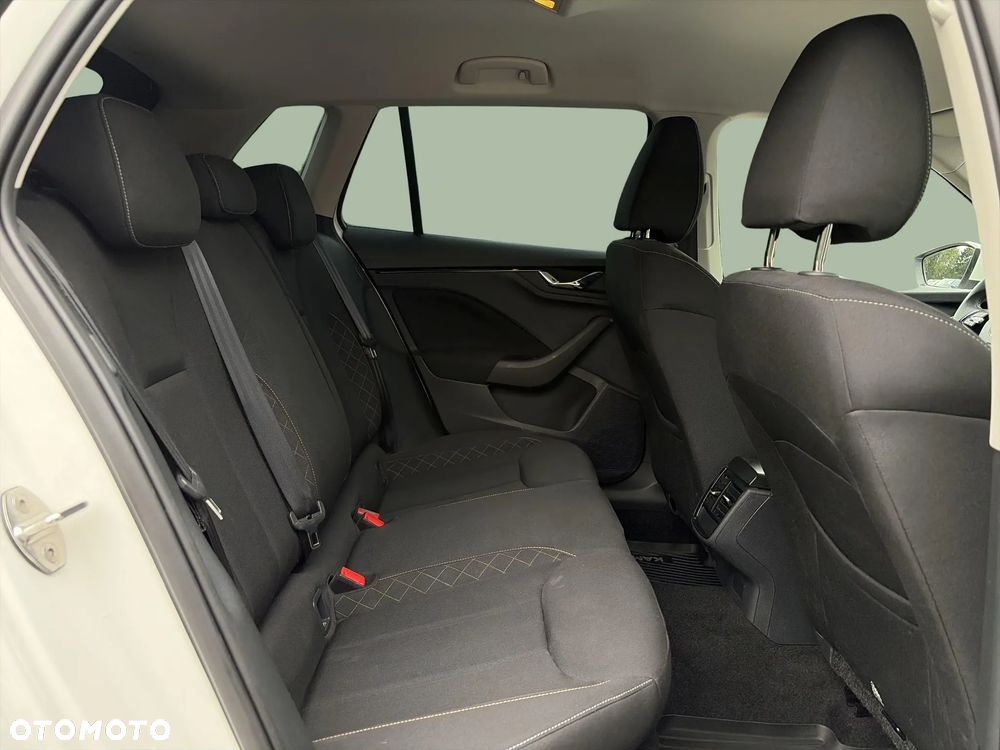 Skoda Kamiq 1.0 TSI Ambition DSG - 29