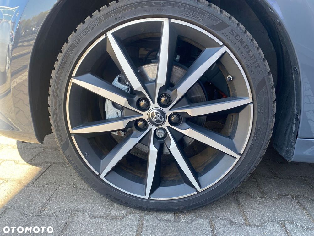 Toyota Yaris Hybrid 1.5 GR Sport - 19