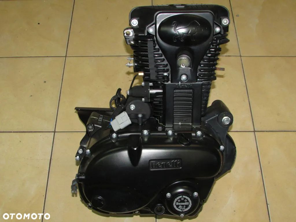 Benelli Imperiale 400 silnik motor engine idealny - 1
