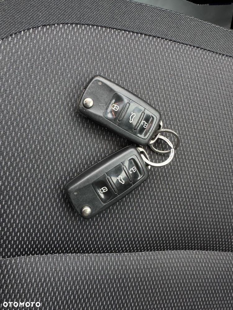 Skoda Yeti 1.4 TSI Elegance PLUS EDITION - 34