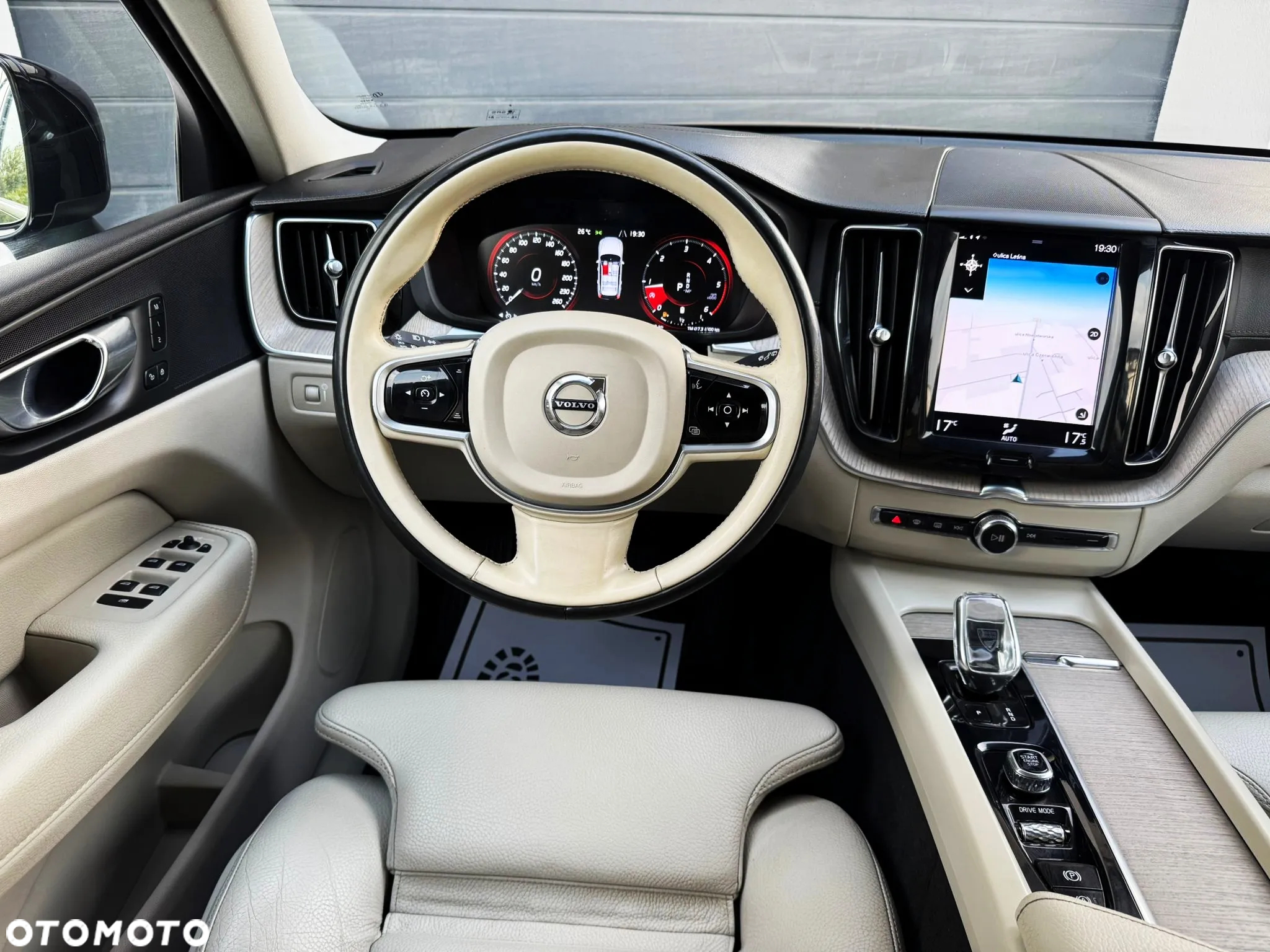 Volvo XC 60 B4 D Geartronic Inscription - 26