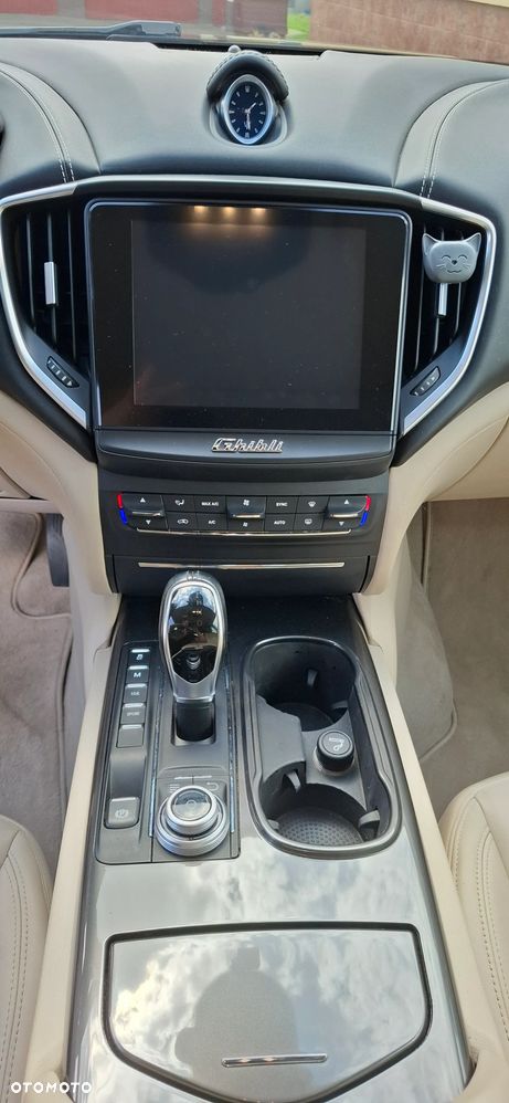 Maserati Ghibli S Q4 Granlusso - 19
