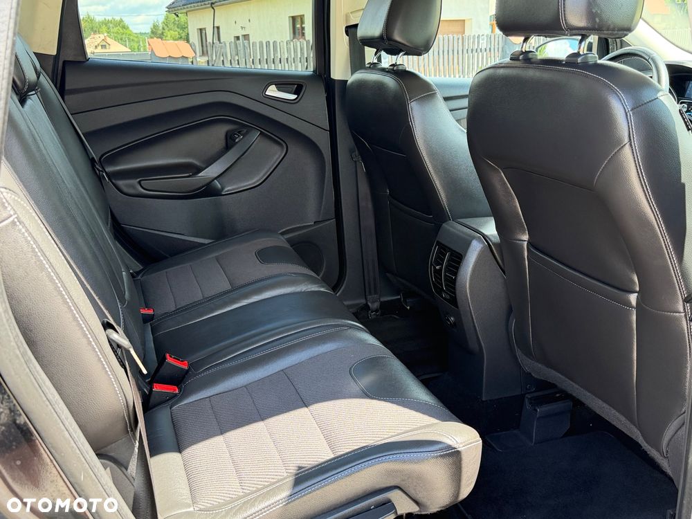 Ford Kuga 2.0 TDCi 4WD Titanium Plus - 22