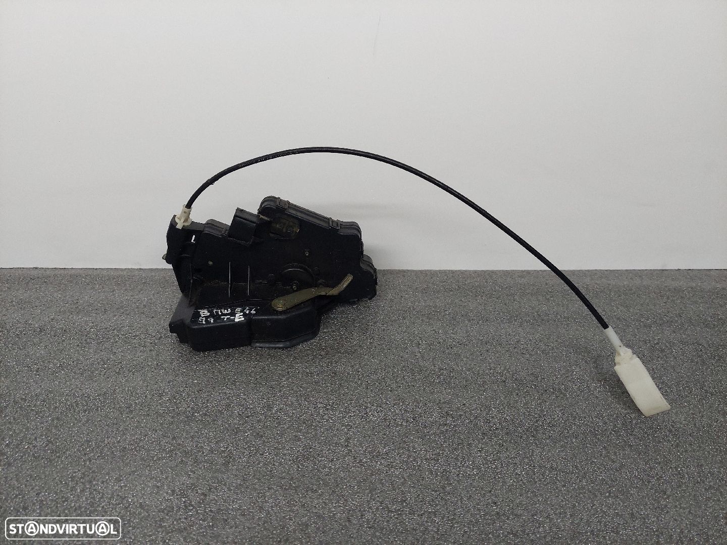 Fecho Porta Tras Esq Bmw 3 (E46) - 1