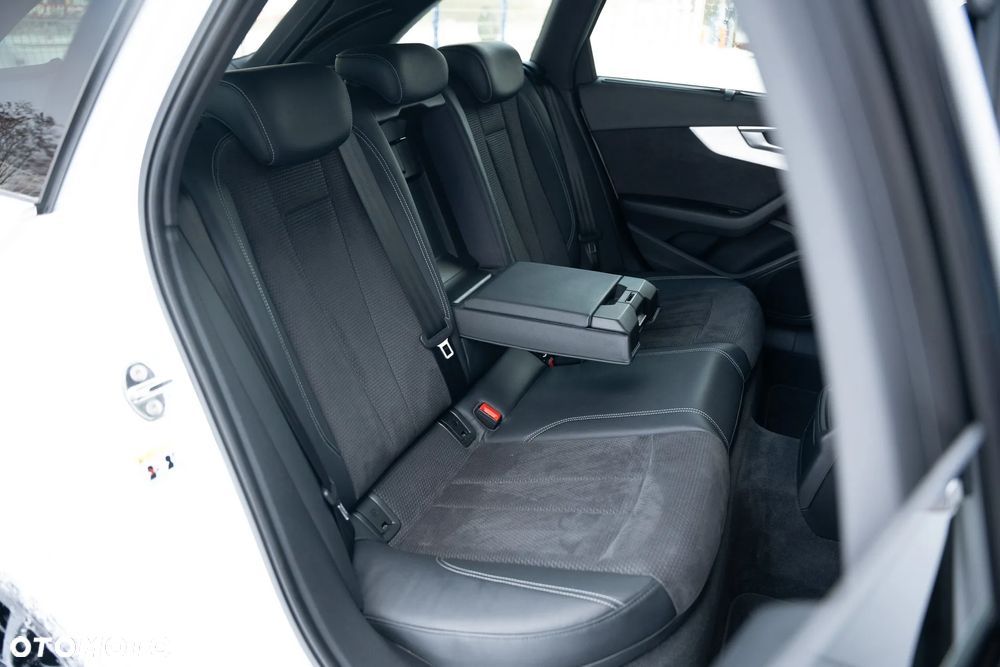 Audi A4 Avant 35 TDI S tronic sport - 35