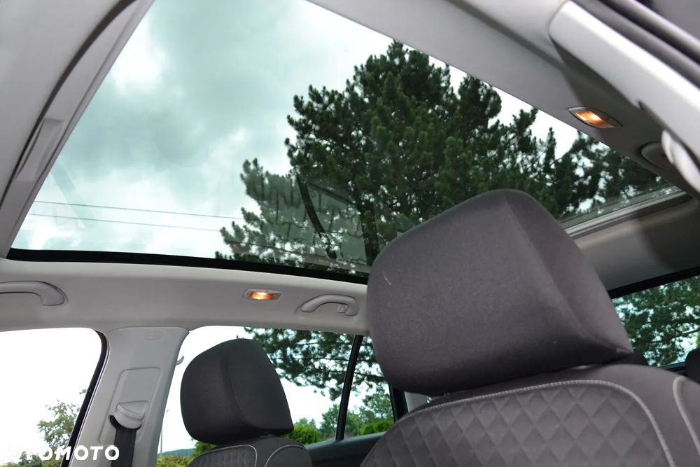 Skoda RAPID 1.6 TDI DPF Edition - 24