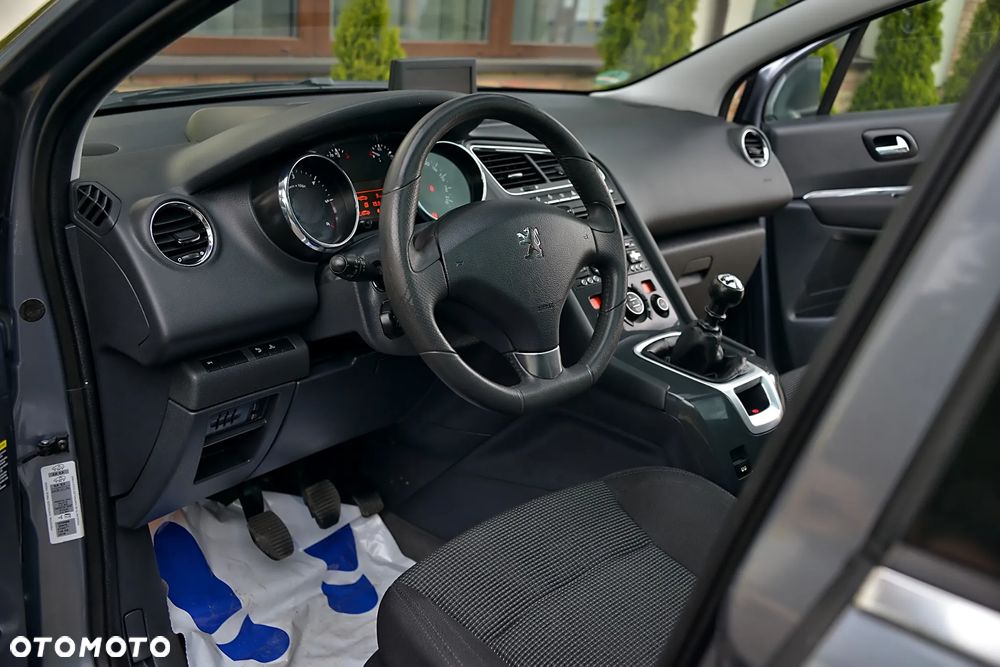 Peugeot 5008 2.0 HDi Allure - 24