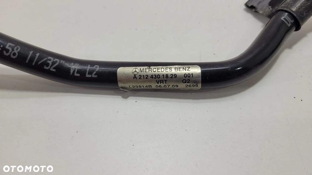 Przewód paliwowy A2124301829 Mercedes W218 W212 350CDI - 5