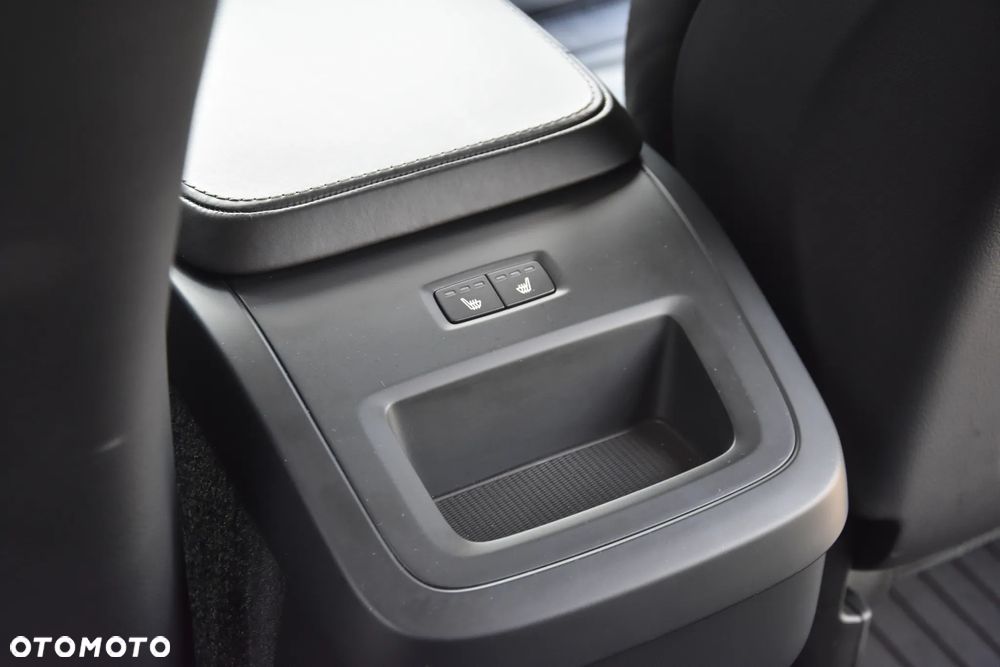 Volvo XC 90 - 15