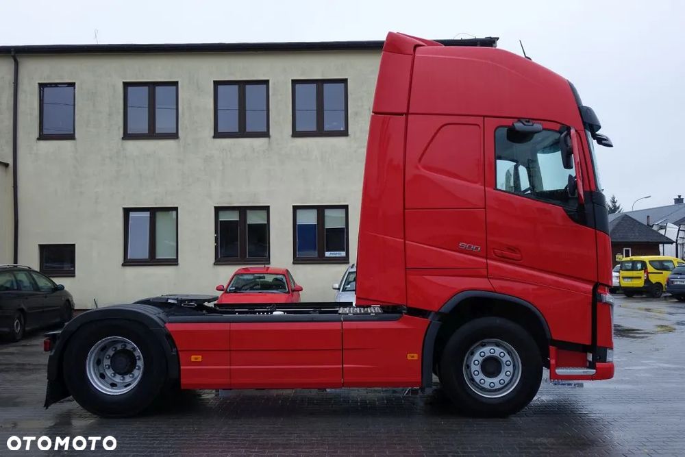 Volvo FH 500 GLOBETROTTER XL / STANDARD/ AUTOMAT / EURO 6 / KLIMATYZACJA POSTOJOWA/ 2 ZBIORNIKI PALIWA - 6