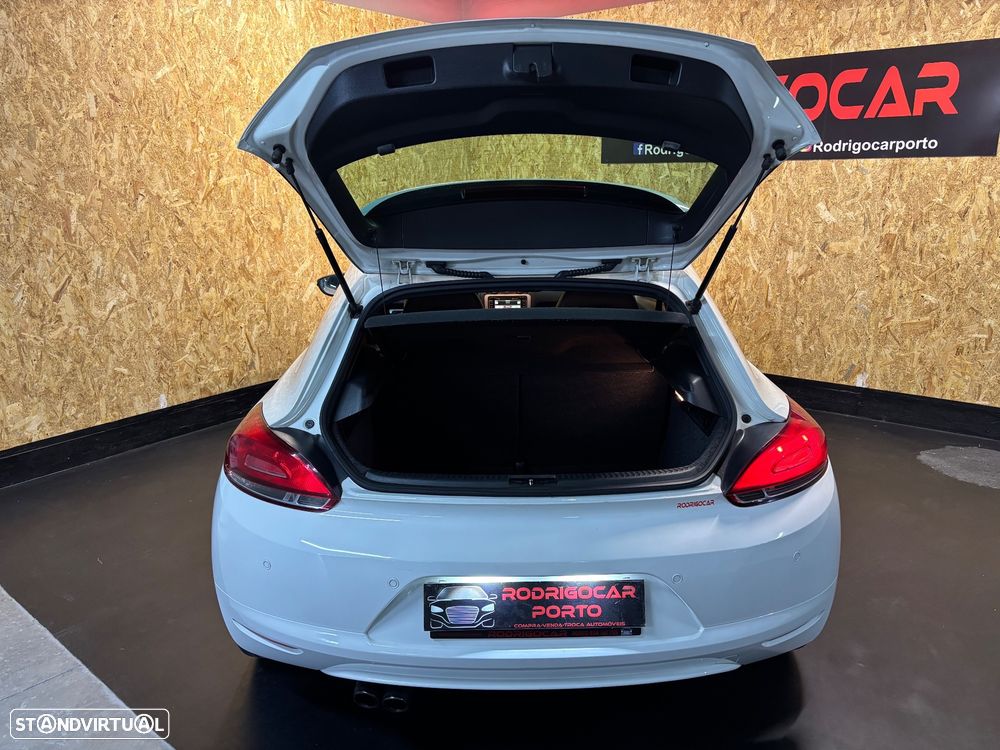 VW Scirocco 2.0 TDI DSG Edition - 20
