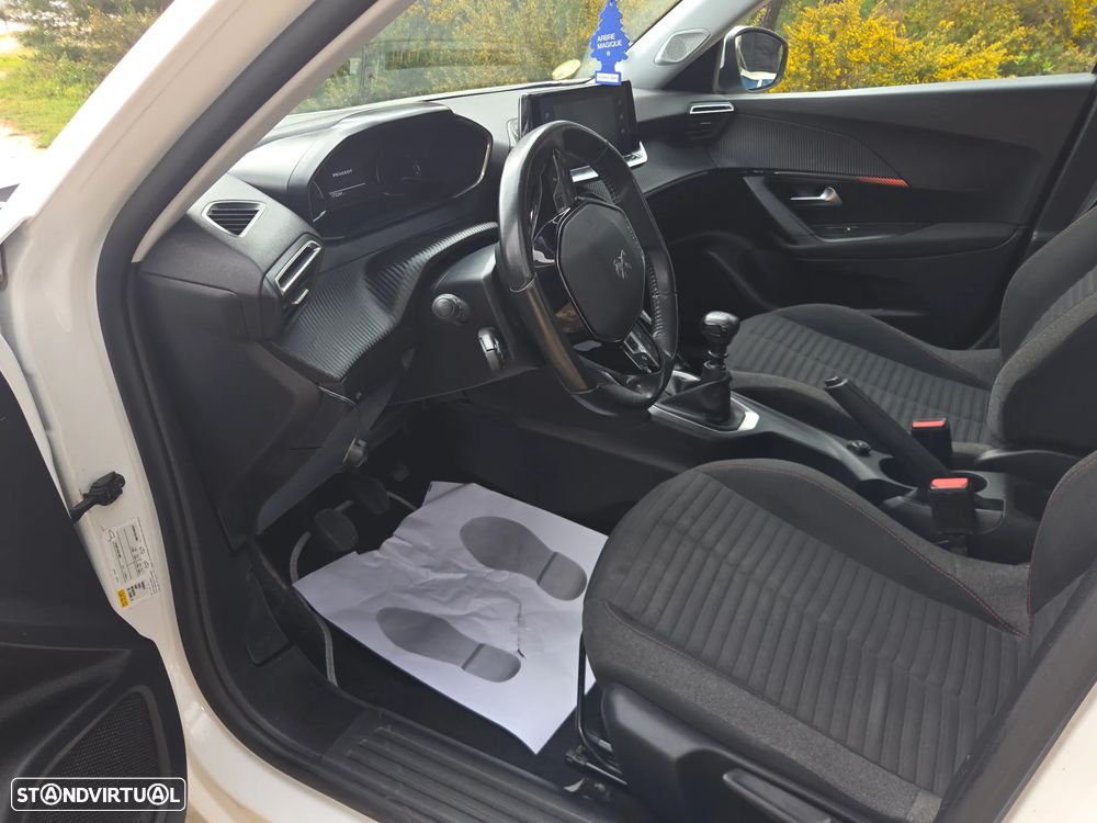 Peugeot 2008 1.5 BlueHDi Allure - 24