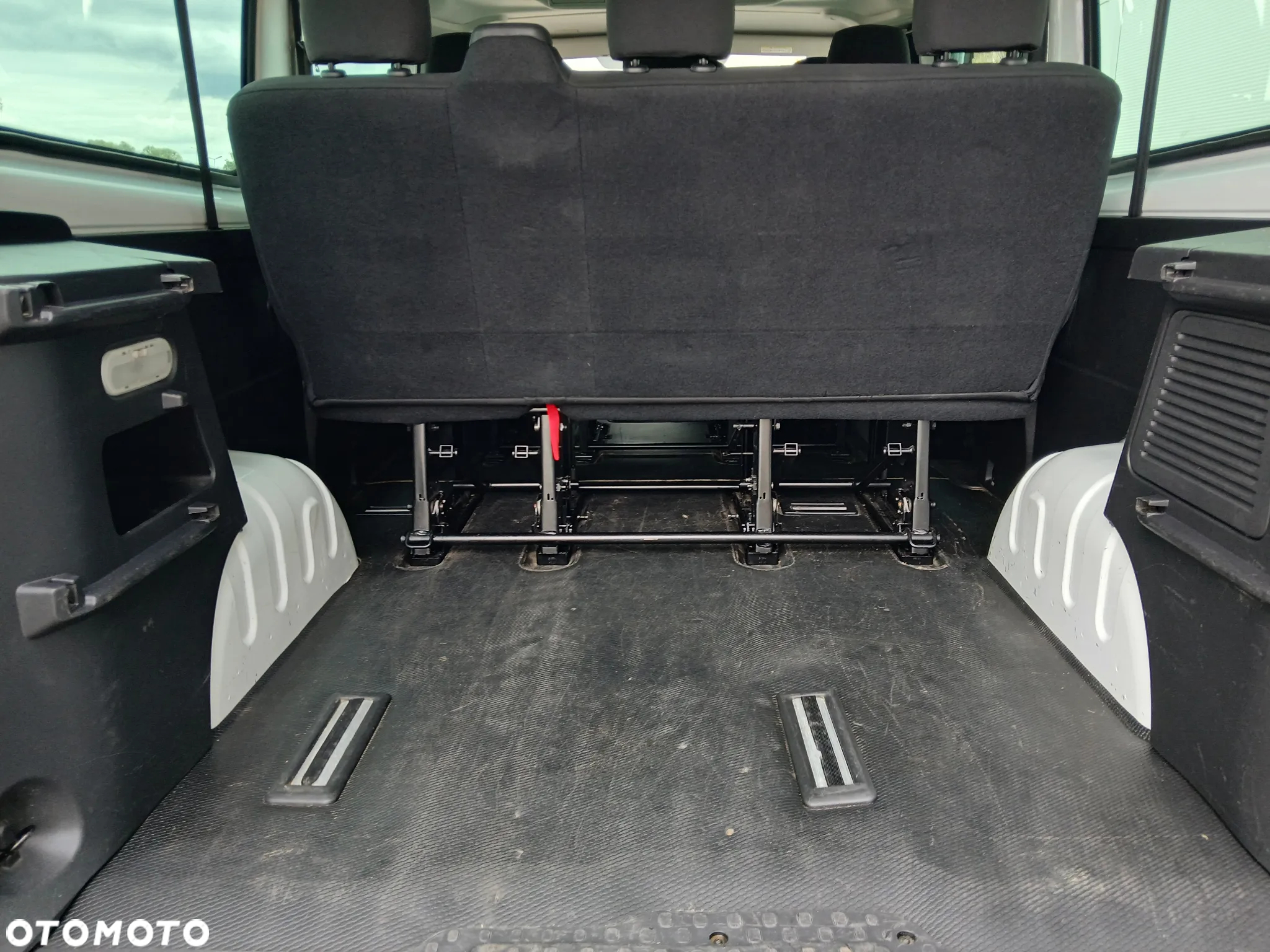 Renault Trafic Kombi 2.0 Blue dCi L2 Equilibre - 11