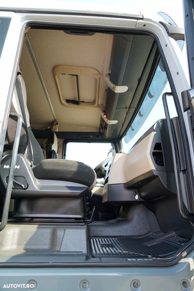 MAN TGX 18.500 / COMBI / 4x4 / HIDRAULICĂ / HIDROPILARE / CABINĂ JOSĂ / + BASCULATOR / MEGA / 26 M3 / 2025 - 34