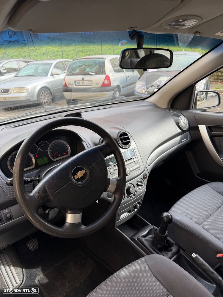 Chevrolet Aveo 1.2 LS - 4