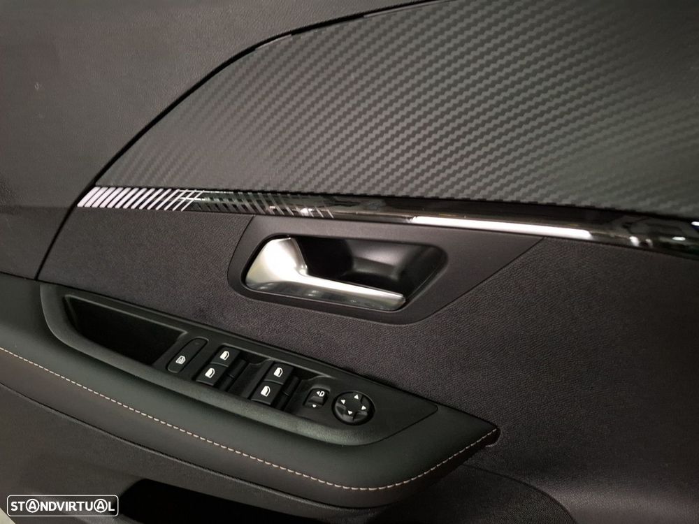 Peugeot e-208 51 kWh Allure - 23