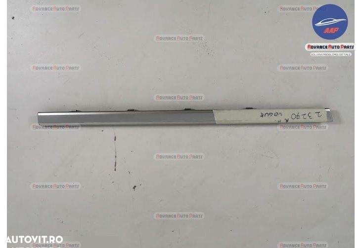 Ornament Usa Dreapta  L405  original Land Rover  Range Rover Vogue  4 - 1