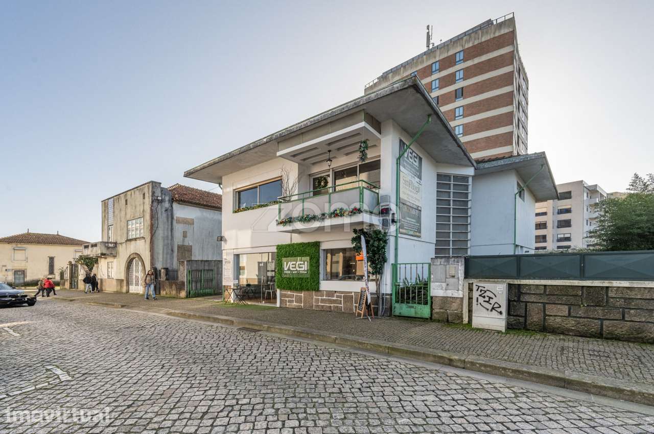 Trespasse de Restaurante Vegetariano com Jardim – Centro da Maia