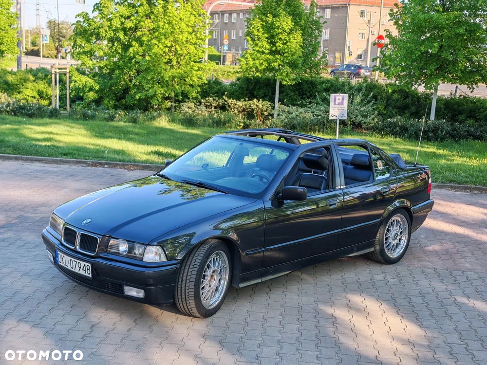 BMW Seria 3 320i - 19
