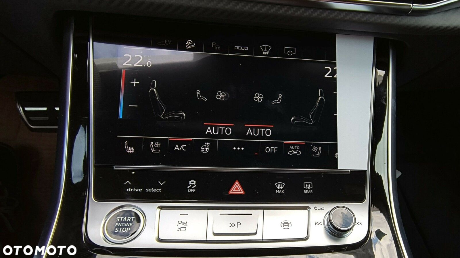 Audi Q8 - 35