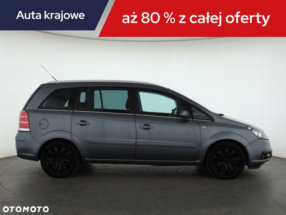 Opel Zafira - 8