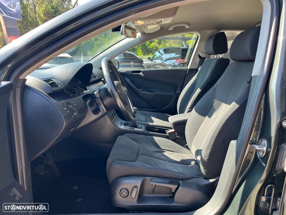 VW Passat 2.0 TDI Highline - 12