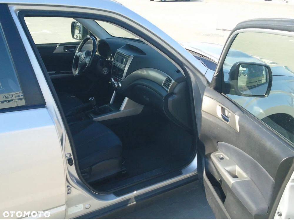 Subaru Forester 2.5 XT 000 - 8