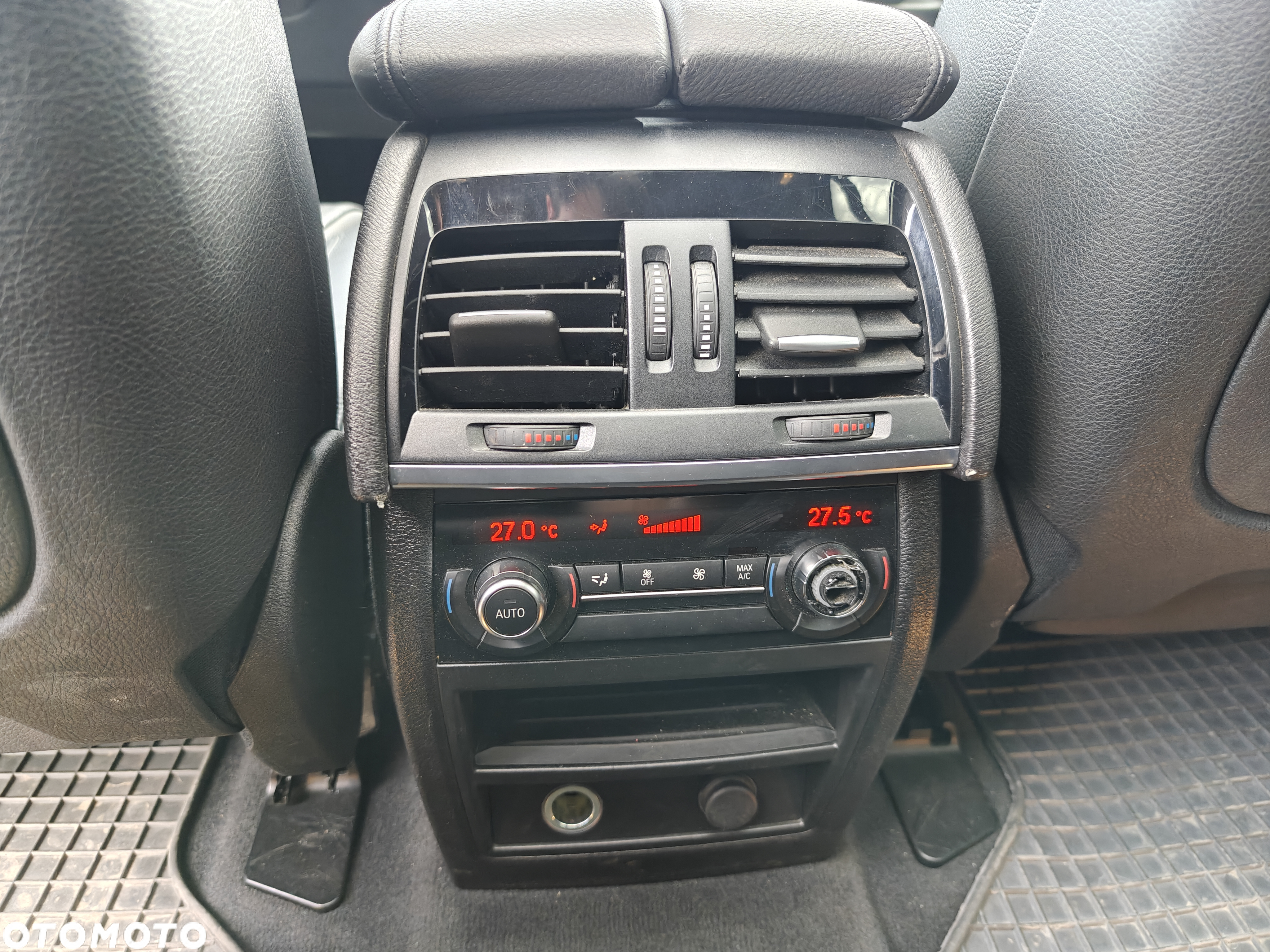 BMW X5 xDrive35i Sport-Aut - 16