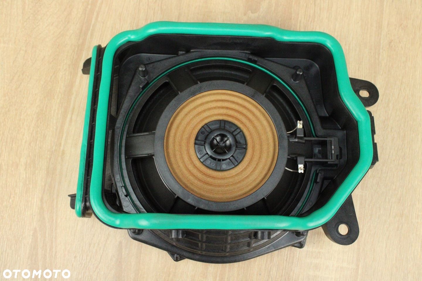 ORYGINALNY GŁOŚNIK PODŁOGI NISKOTONOWY LEWY BMW G30 G11 6800953 34km - 1