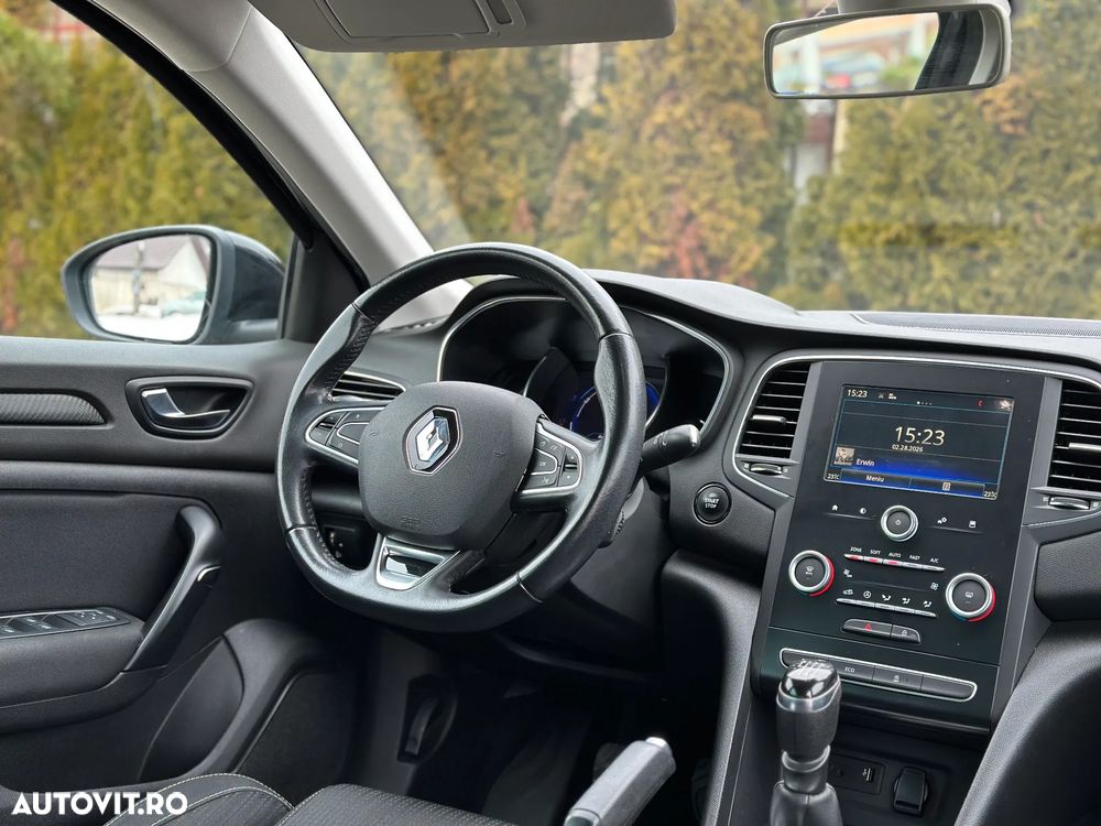 Renault Megane ENERGY TCe 130 LIMITED - 6