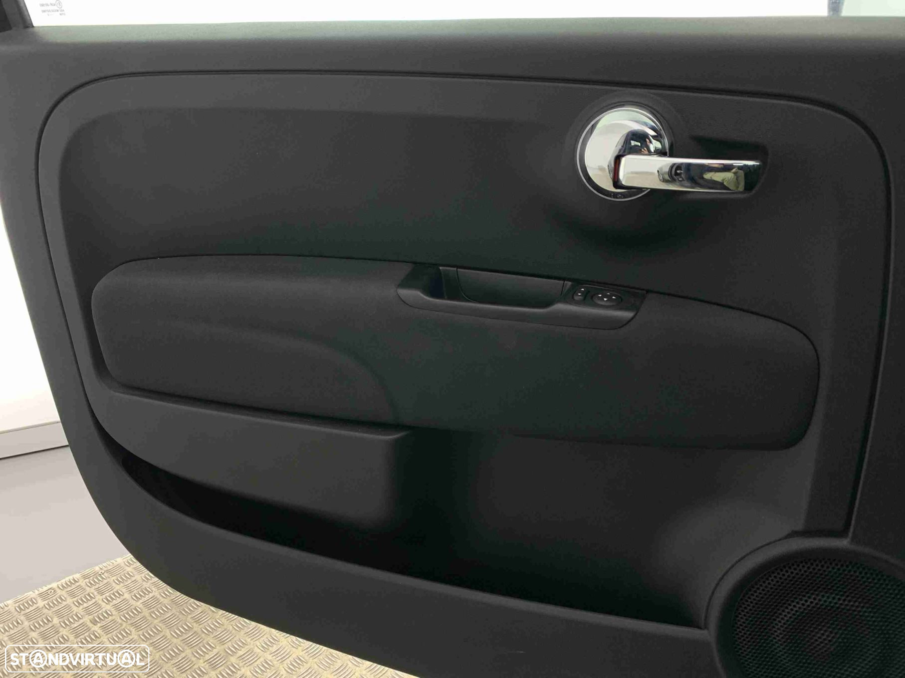 Fiat 500C 1.0 Hybrid - 12