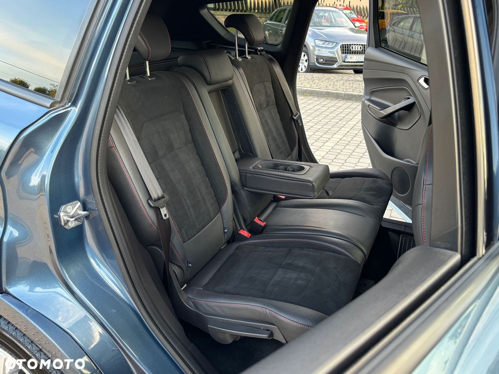 Ford Kuga 2.0 TDCi 4x4 ST-Line - 12