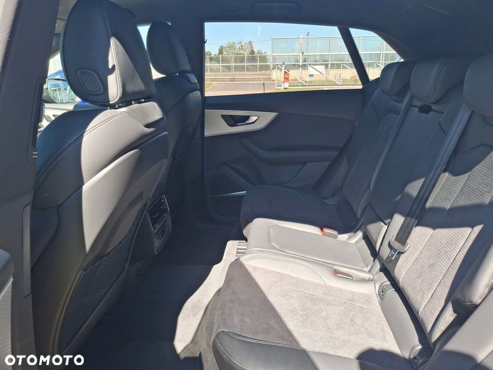 Audi Q8 - 22