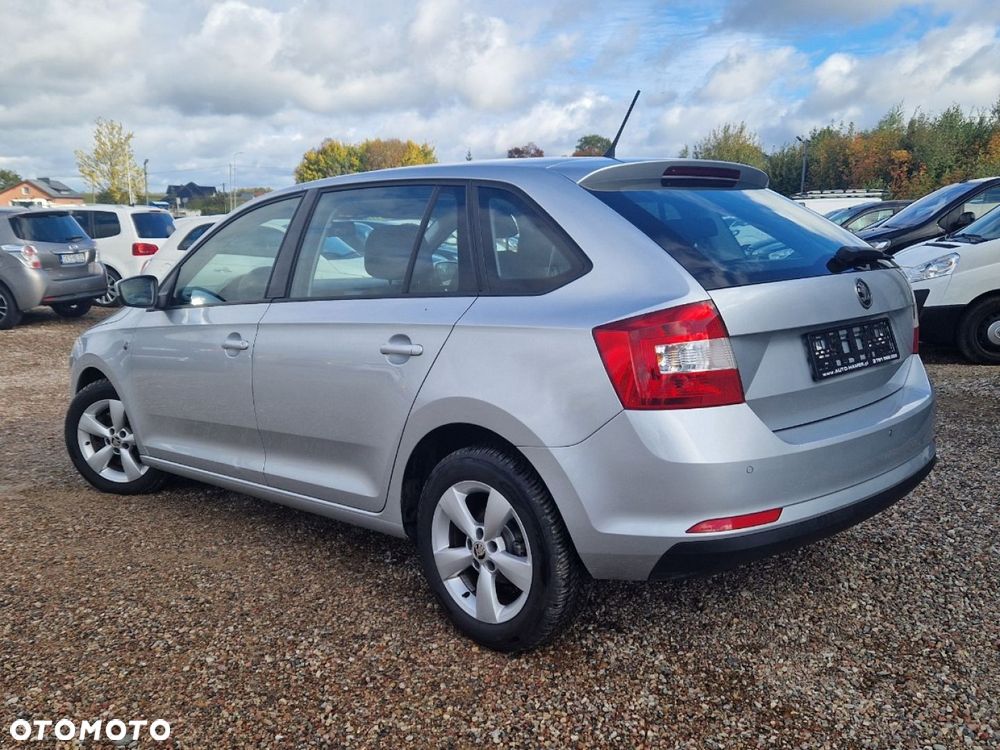 Skoda RAPID 1.6 TDI DSG Ambition - 3